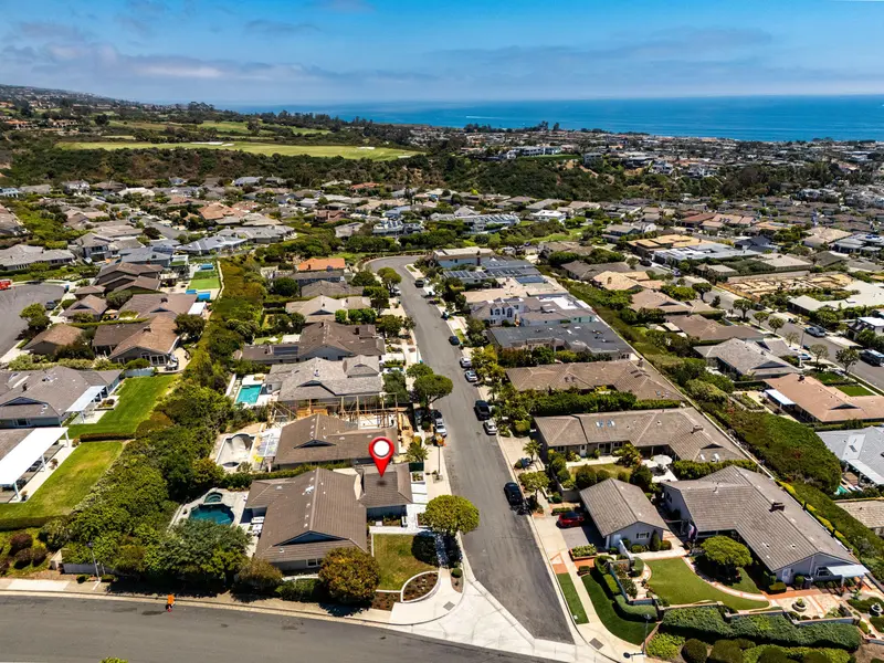 The Long View Down to the Harbor | Harbor View Hills — Harbor View Hills South, Corona del Mar real estate photography