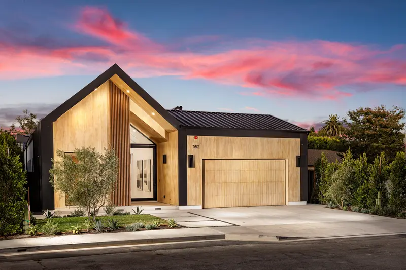 Architectural Photography New Build Costa Mesa — Costa Mesa (Eastside) real estate photography