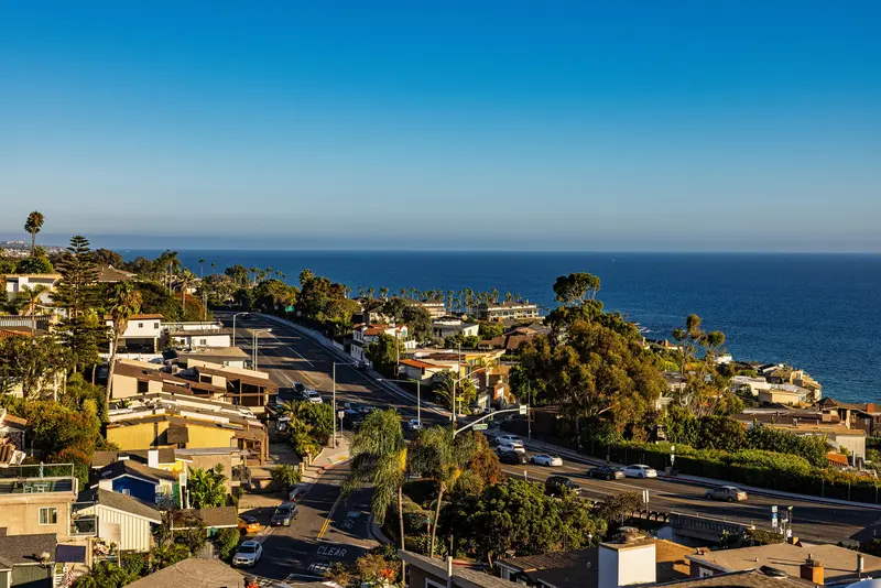 Daytime view looking south along Pacific Coast Highway, Laguna Beach