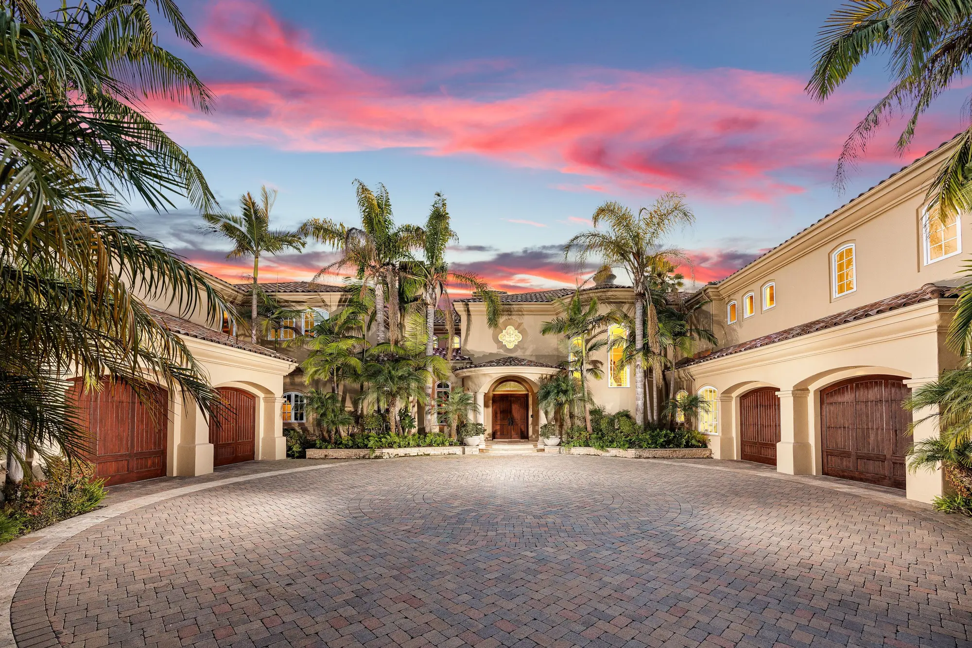 A House That Doesn't Repeat Itself — exterior, Bear Brand Ranch, Laguna Niguel real estate photography
