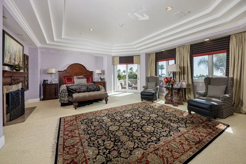 Primary bedroom with private balcony — Laguna Niguel real estate photography