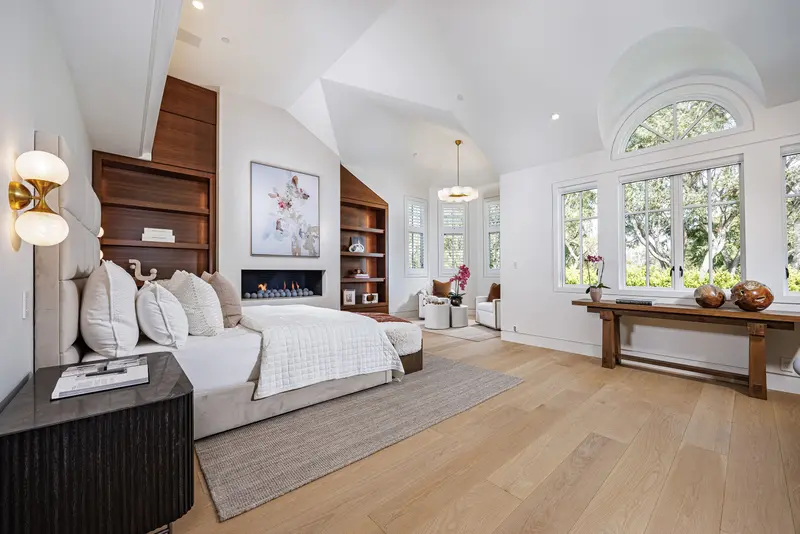 Primary bedroom with vaulted ceiling — Newport Beach real estate photography