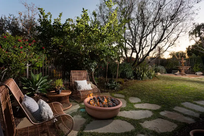 Firepit lounge seating at dusk — San Clemente real estate photography